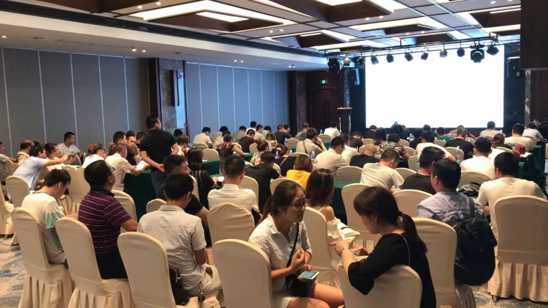 长沙餐饮营销会结束,排队网大咖解析新一代储值方案(图4)