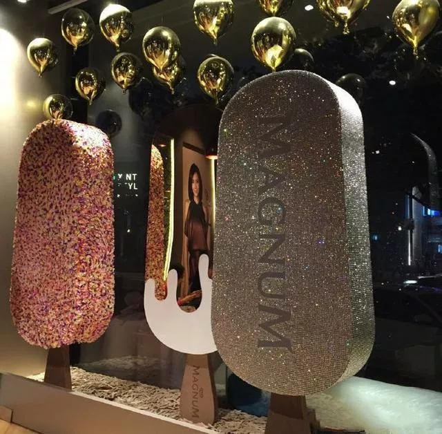 对于年轻食客,如何才能撩动他们的心呢?(图1)